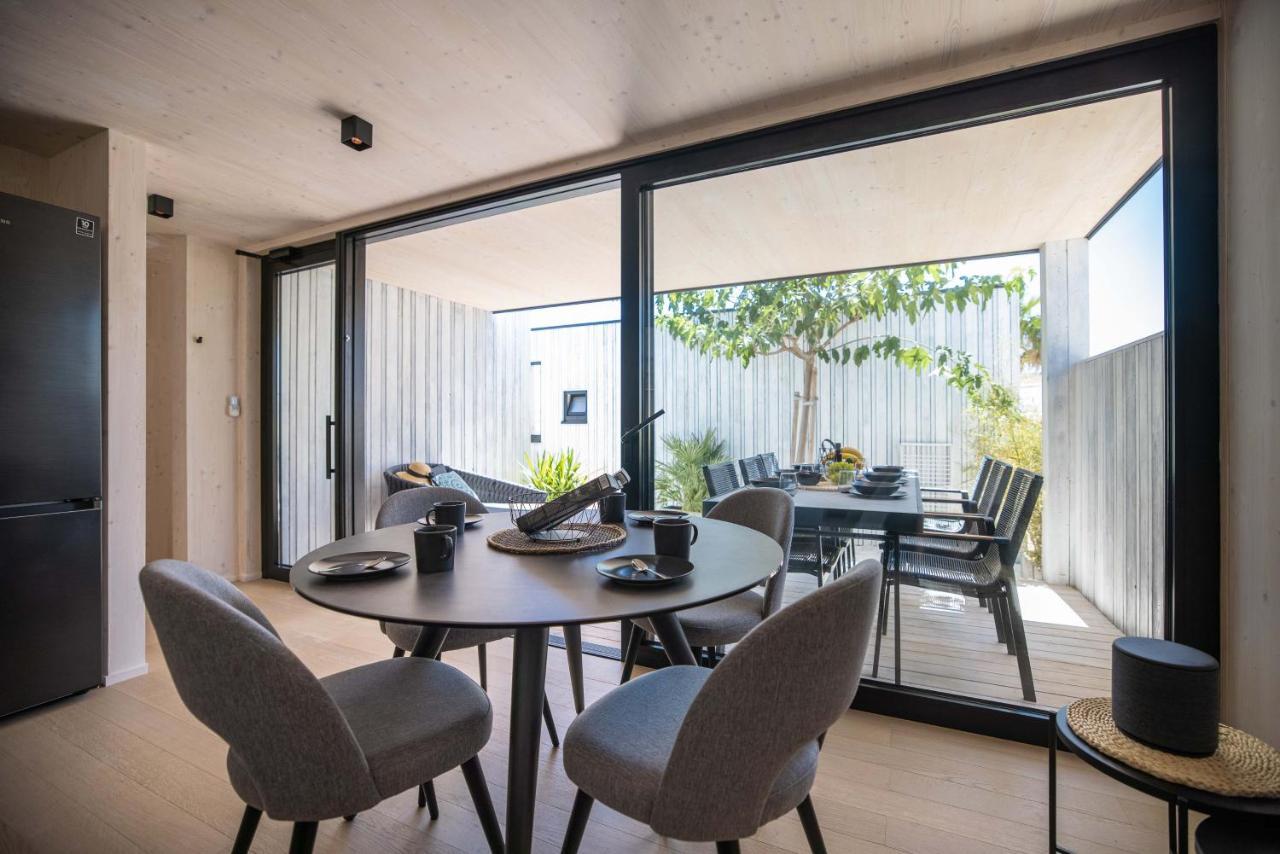 Arcadia Eco-Luxe Mobile Homes With Infinity Pool By Oiko Collection Privlaka  Ngoại thất bức ảnh